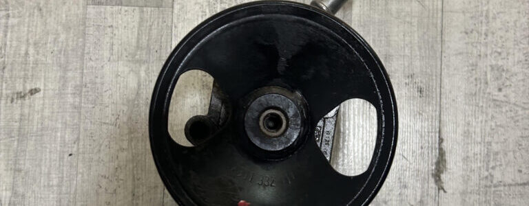Bomba de direção hidráulica para Nissan Almera (N16/E) (2000 – )